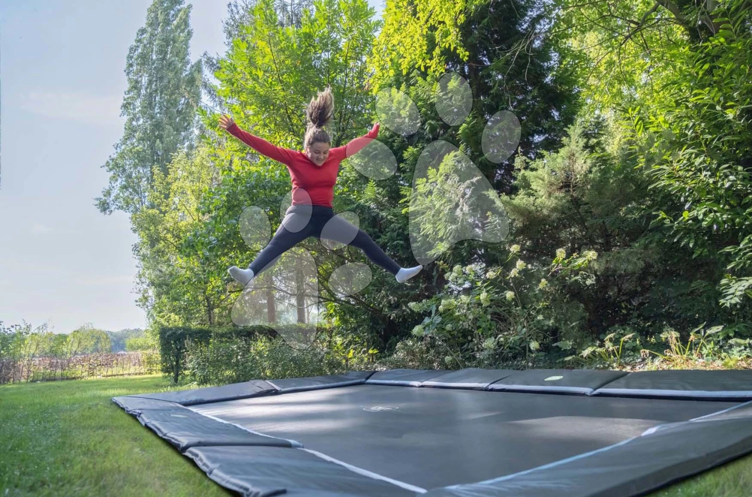 Im Boden Verankertes Trampolin Dynamic Groundlevel Sports Exit Toys 305*519 Cm Schwarz Ab 14 Jahren 9 Im Boden Verankertes Trampolin Dynamic Groundlevel Sports Exit Toys 305*519 Cm Schwarz Ab 14 Jahren – Bild 7
