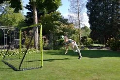 EXIT TOYS EXIT Tempo Stählernes Fußballtor 240x160cm - Grün/schwarz -Garten Spielzeug Laden 41201800 b exittoys lifestyle 1