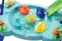 Tischset Gärtner De Jardinage 2in1 Smoby Zweiteilig Mit Garten- Und Zugwagen Mit Eimerset Und Teich Mit Angelrute -Garten Spielzeug Laden 4610 e ecoiffier vodny stolik 1