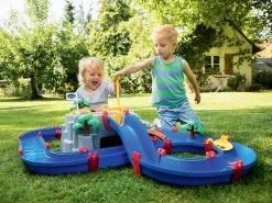 Tischset Gärtner De Jardinage 2in1 Smoby Zweiteilig Mit Einem Garten Und Einer Wasserbahn Mountain Lake Mit Einer Höhle -Garten Spielzeug Laden 8700001542 k aquaplay draha 1