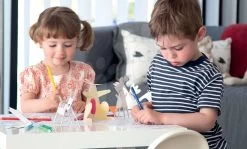 Set Schaukel Hund Smoby Doppelseitig Und Picknicktisch Mit Zwei KidChair-Stühlen 39 Set Schaukel Hund Smoby Doppelseitig Und Picknicktisch Mit Zwei KidChair-Stühlen -Garten Spielzeug Laden 880100 880200 n smoby stolicky