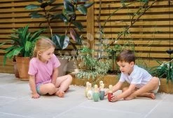 Drevené Kolky S Guľou Birdie Skittles Tender Leaf Toys 6 Dielov V Textilnej Taške Od 3 Rokov TL8621 -Garten Spielzeug Laden tl8621 i tender leaf kolky